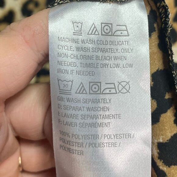 Laurie Felt Cheetah Print Asymmetrical Blouse 1X - Picture 4 of 6